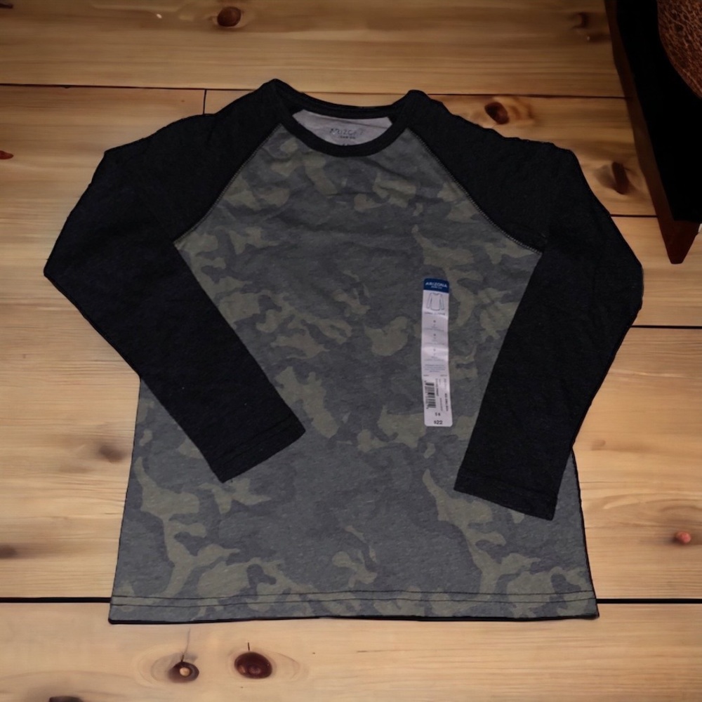 ⭐️New⭐️ Camo Print  Boys Raglan Baseball Style Tee Long Sleeve